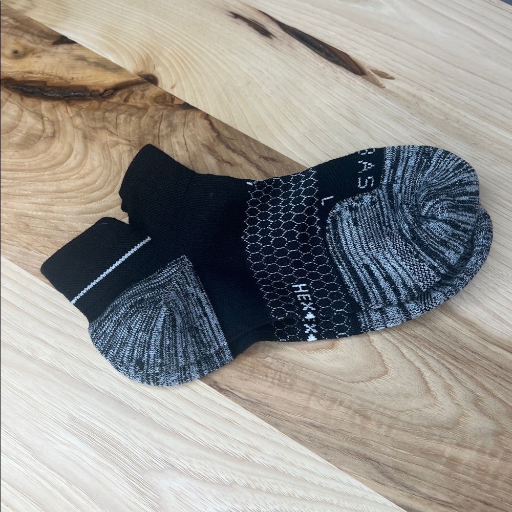 NEW Bombas Performance Ankle Running Socks - Black Medium - Picture 3 of 3